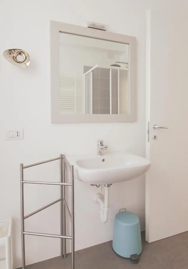 Apartment Ferienwohnung Residenza I Melograni Domaso